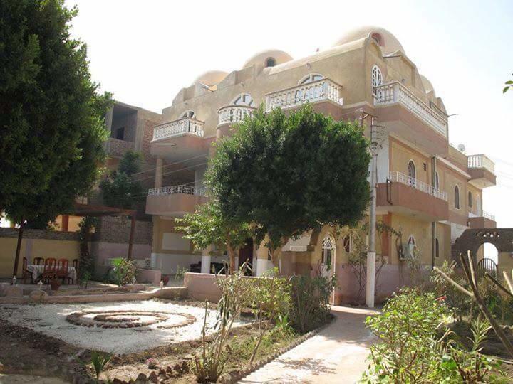 Hotel Luxor Light Retreat Exterior foto